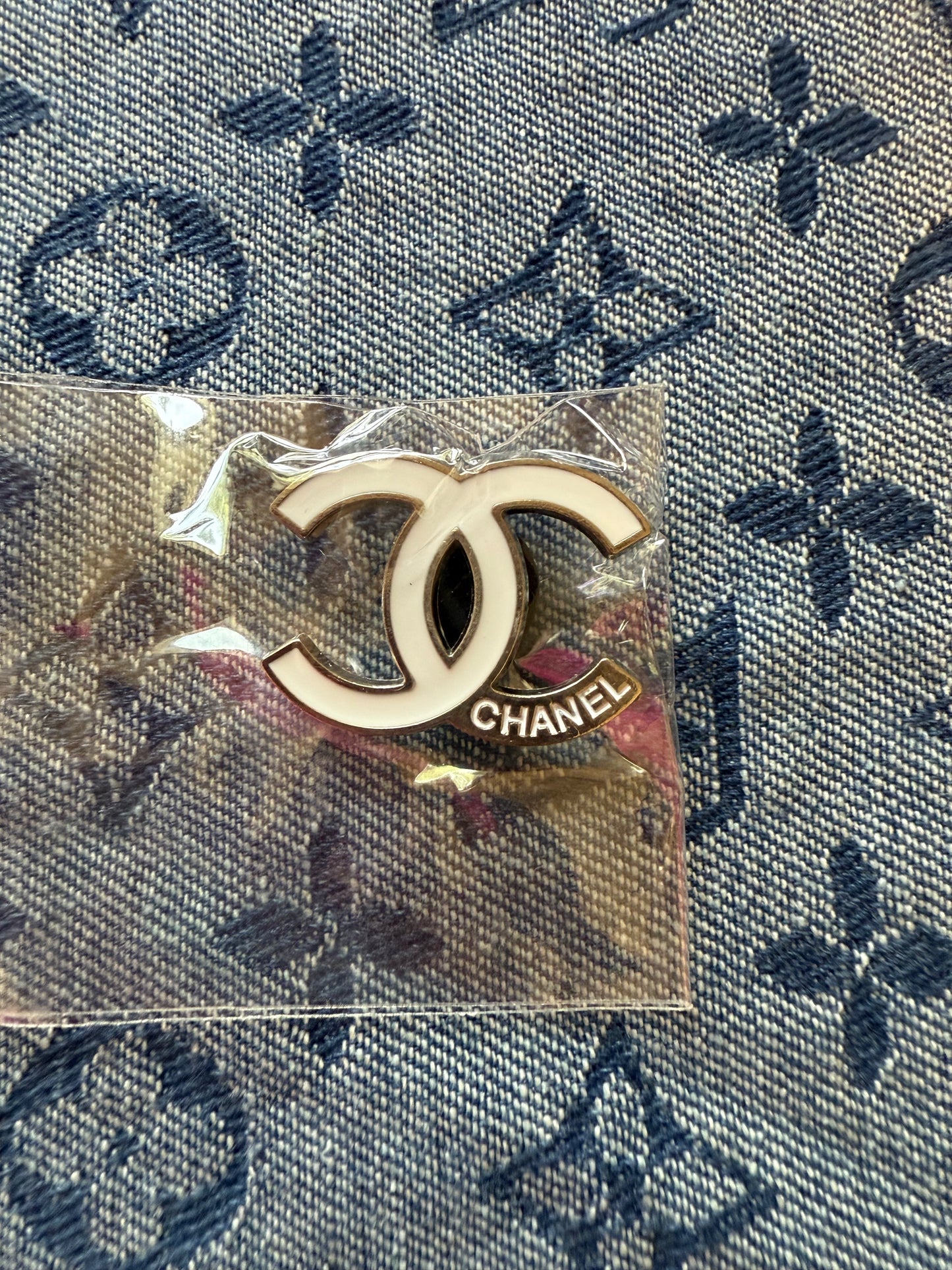 CC CROC CHARMS